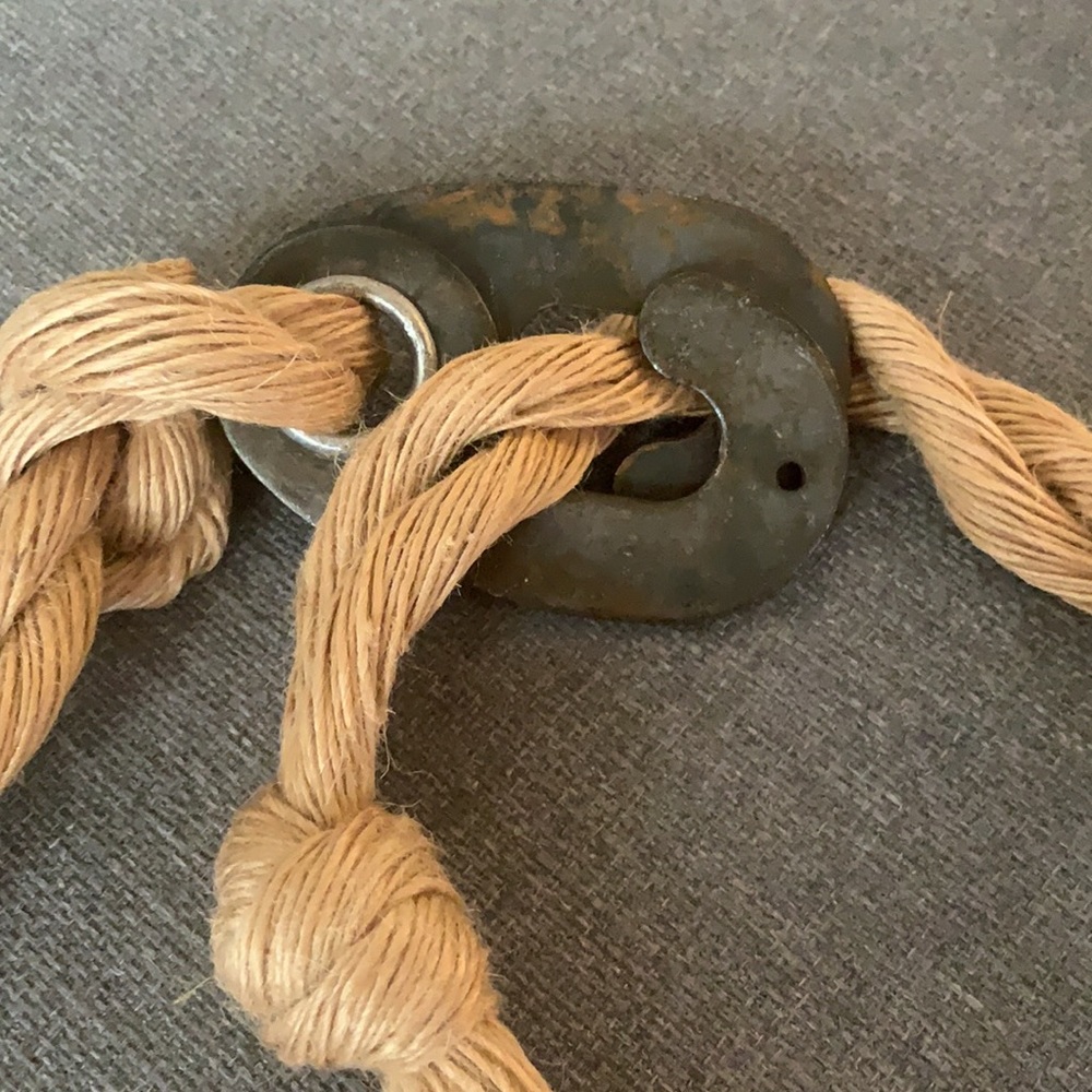 Belt - Picture 3 of 6